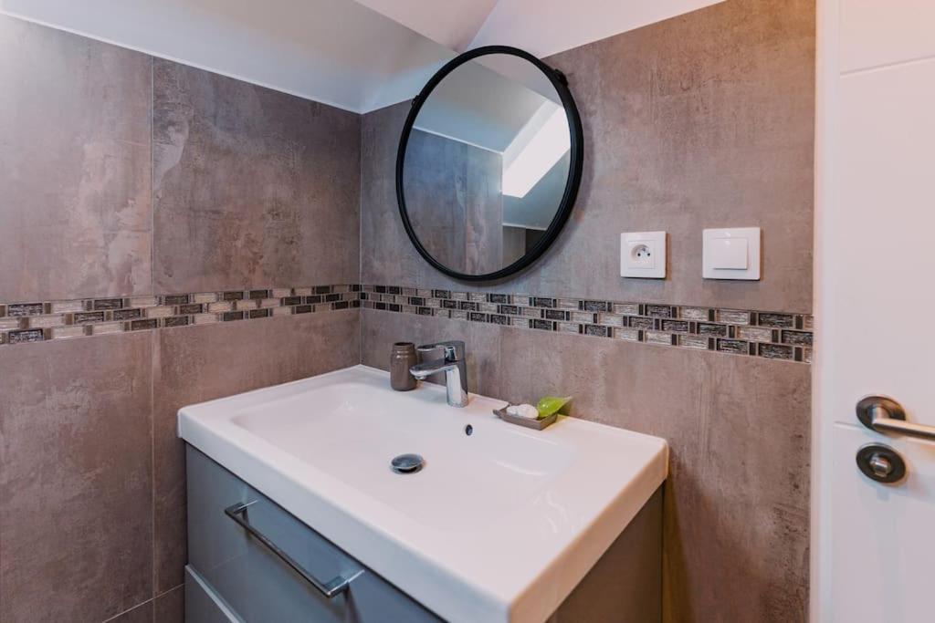 Charmant Appartement Proche Disneyland بوسي سان جورْج المظهر الخارجي الصورة